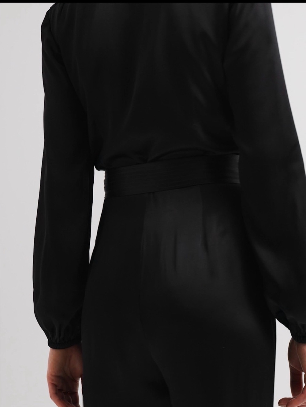 White House Black Market Black V-Neck Long-Sleeve Tie-Waist Jumpsuit 14 no belt - Picture 5 of 11